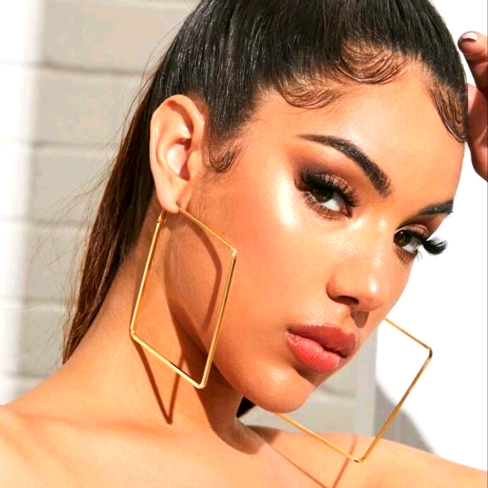 3/$15 - Geometric Hoop Earring